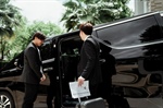 What Are the Key Differences Between Executive Transport and Traditional Corporate Transportation Services?
