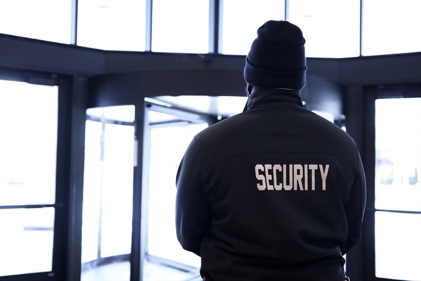 7 Businesses That Should Have Security Guards for Protection