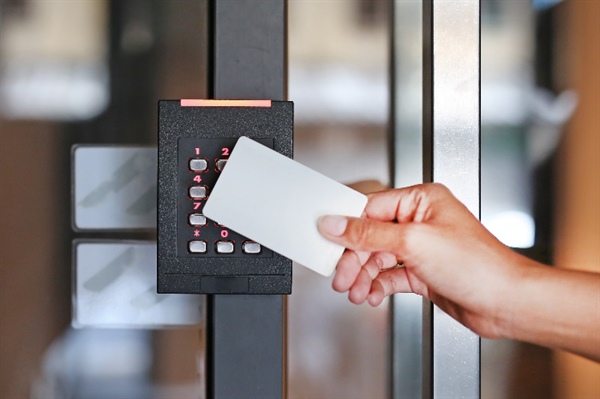 Key Features of an Effective Industrial Security Plan for Factories